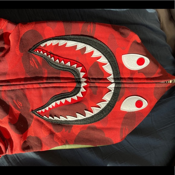 Bape Full-Zip Shark Hoodie Red Camo